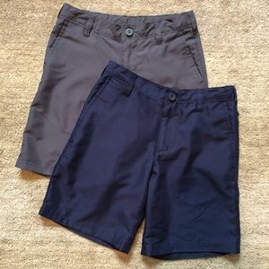 2 boys Champion shorts size 6/7 blue/grey